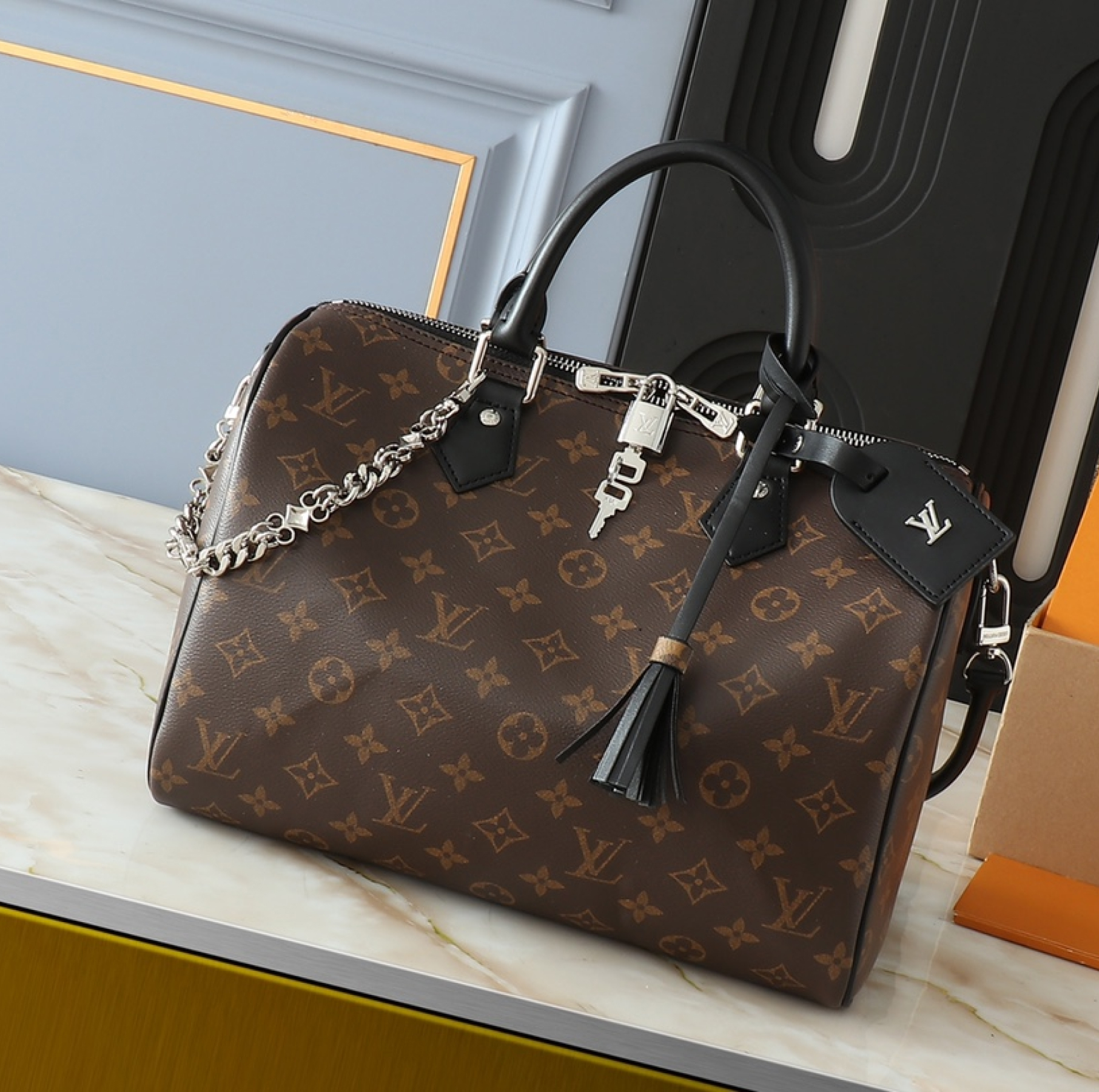 Louis Vuitton Speedy Soft 30 Boho Black Handbag