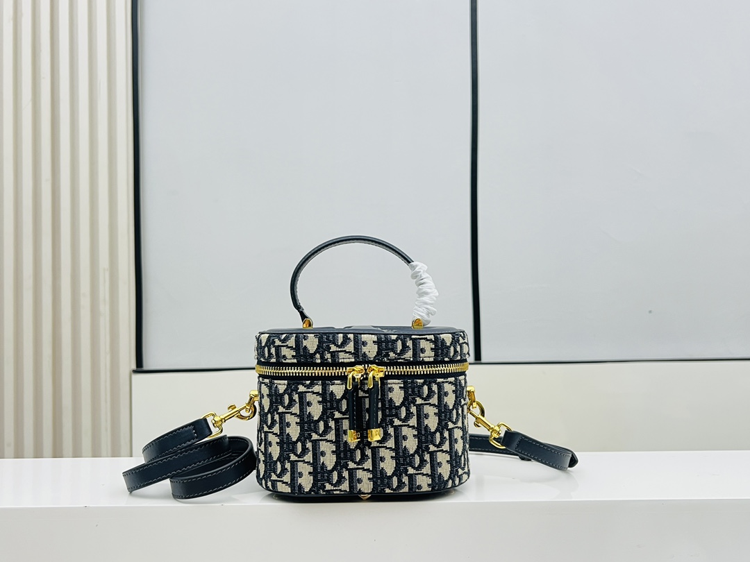 Dior Small CD Signature Vanity Case