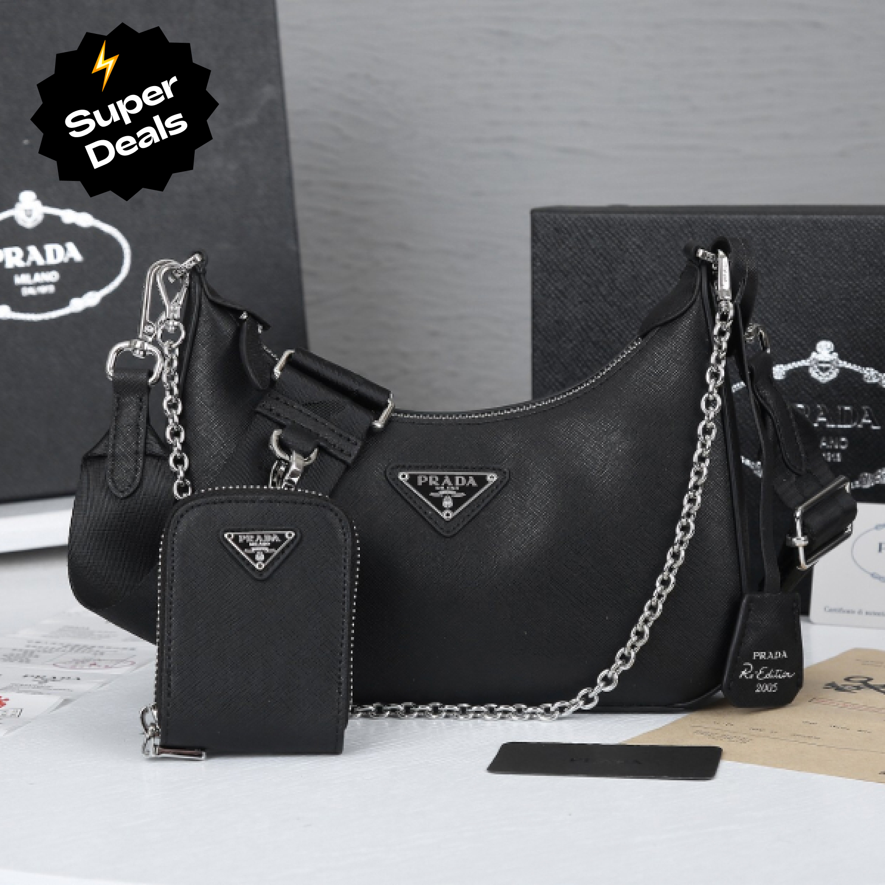 Prada Re-Edition 2005  Saffiano Leather bag