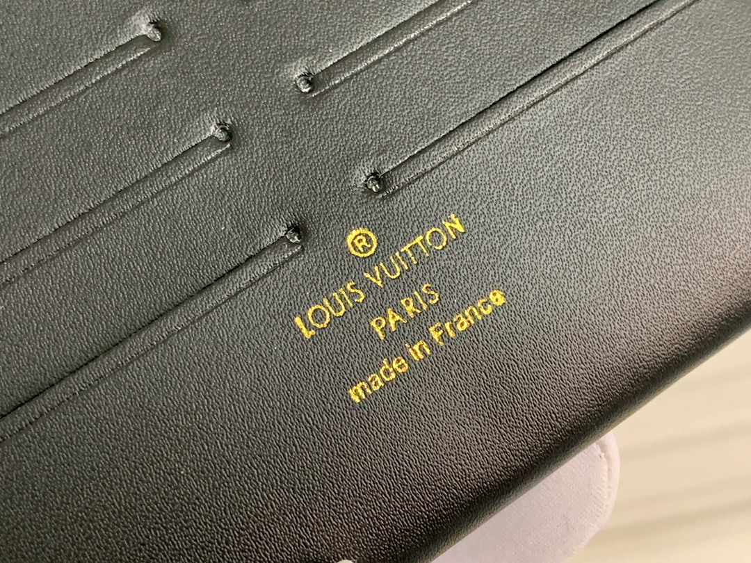 Louis Vuitton LV Felicie Pochette Monogram Vernis - Bag