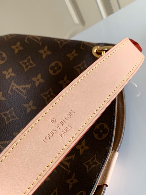Louis Vuitton Graceful MM Monogram Canvas Shoulder Bag