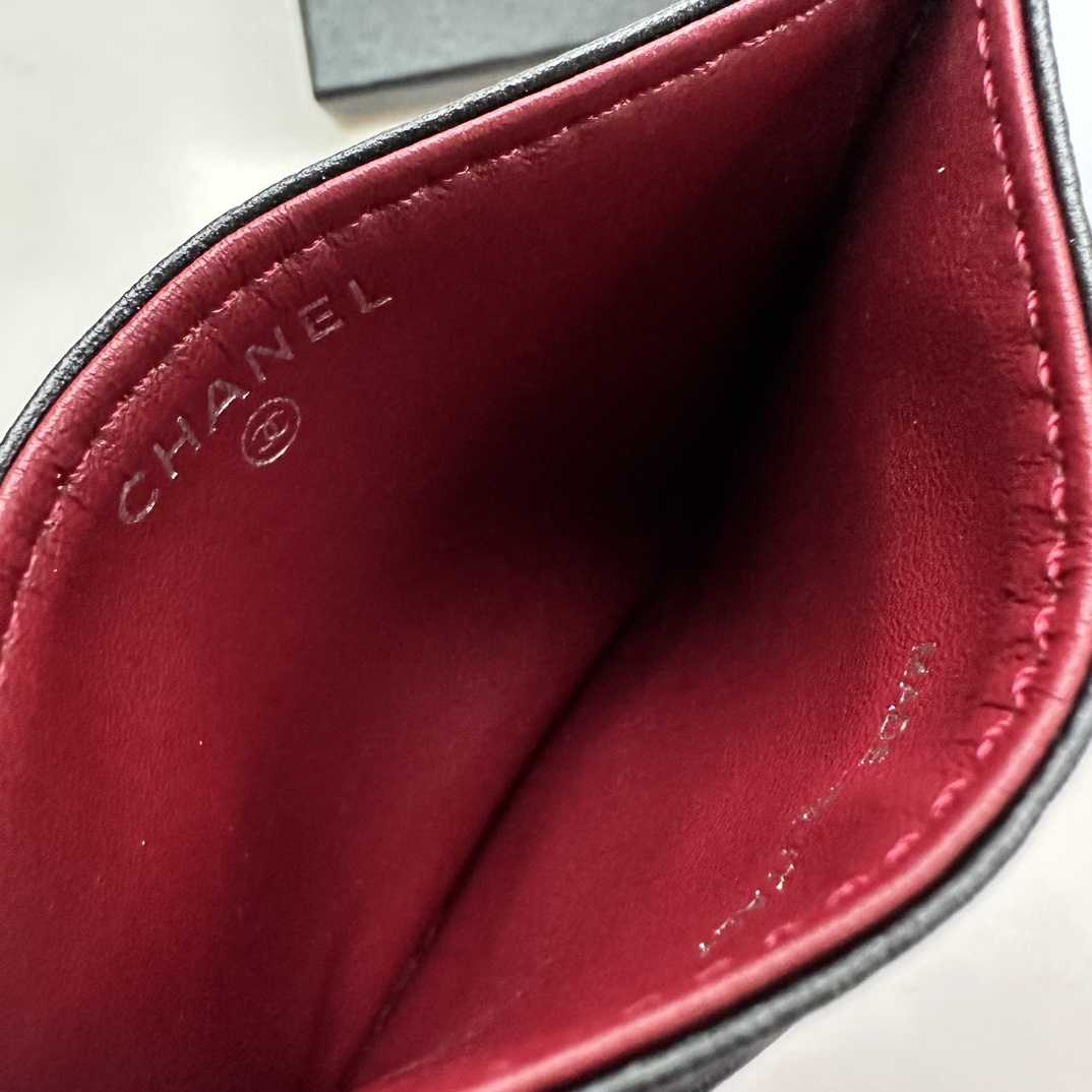 Chanel CLASSIC CARD HOLDER Grained Calfskin & Silver-Tone MetalBlack -Wallet