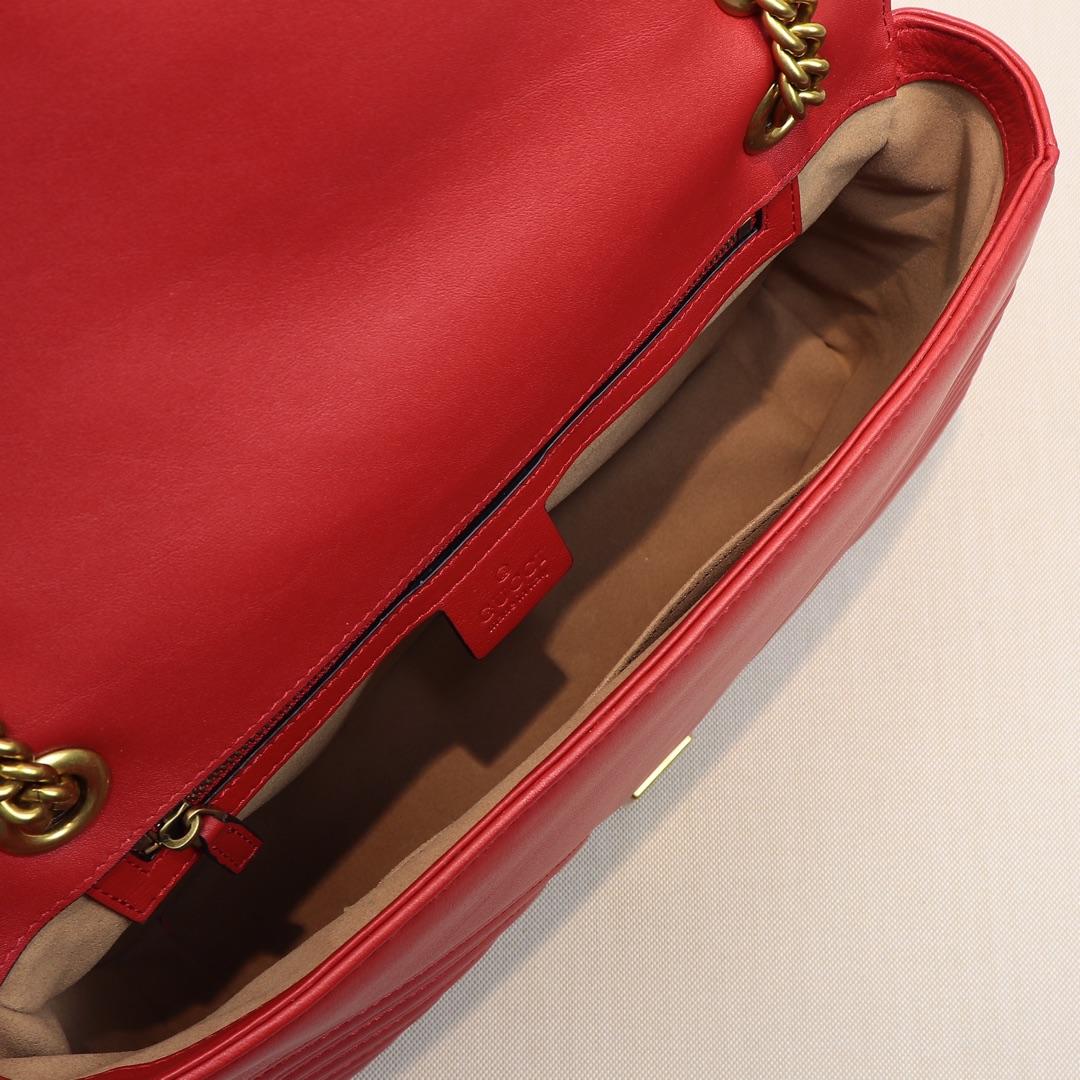 Gucci GG Marmont Small Shoulder Bag in red leather - Bag