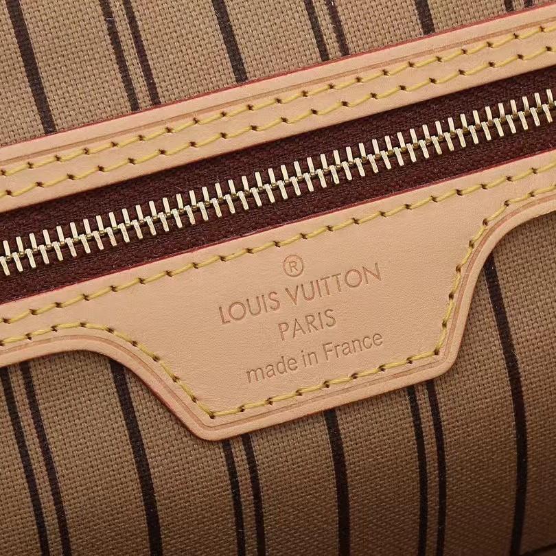 Louis Vuitton Neverfull GM Classic Bag