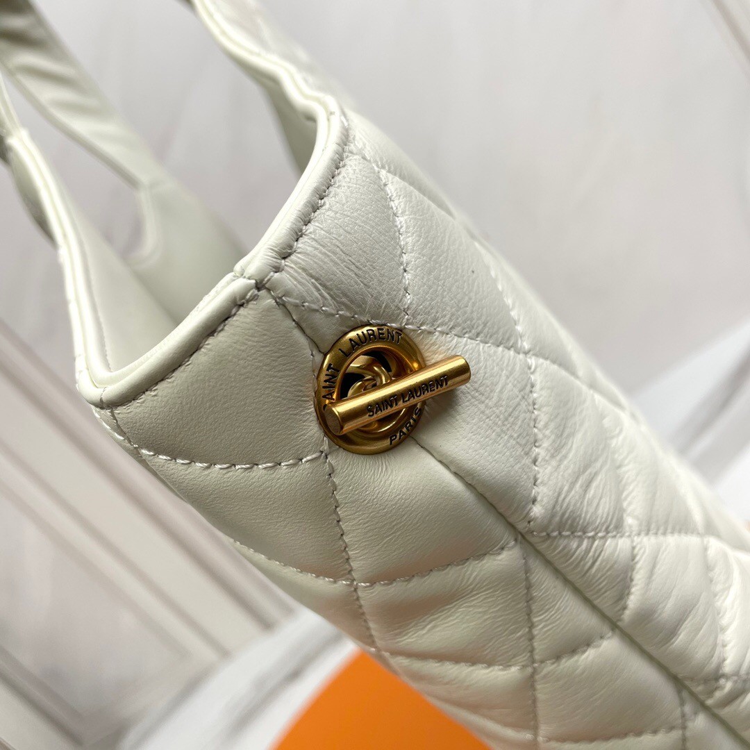 SAINT LAURENT ICARE MAXI SHOPPING BAG IN QUILTED Calfskin WHITE - Bag