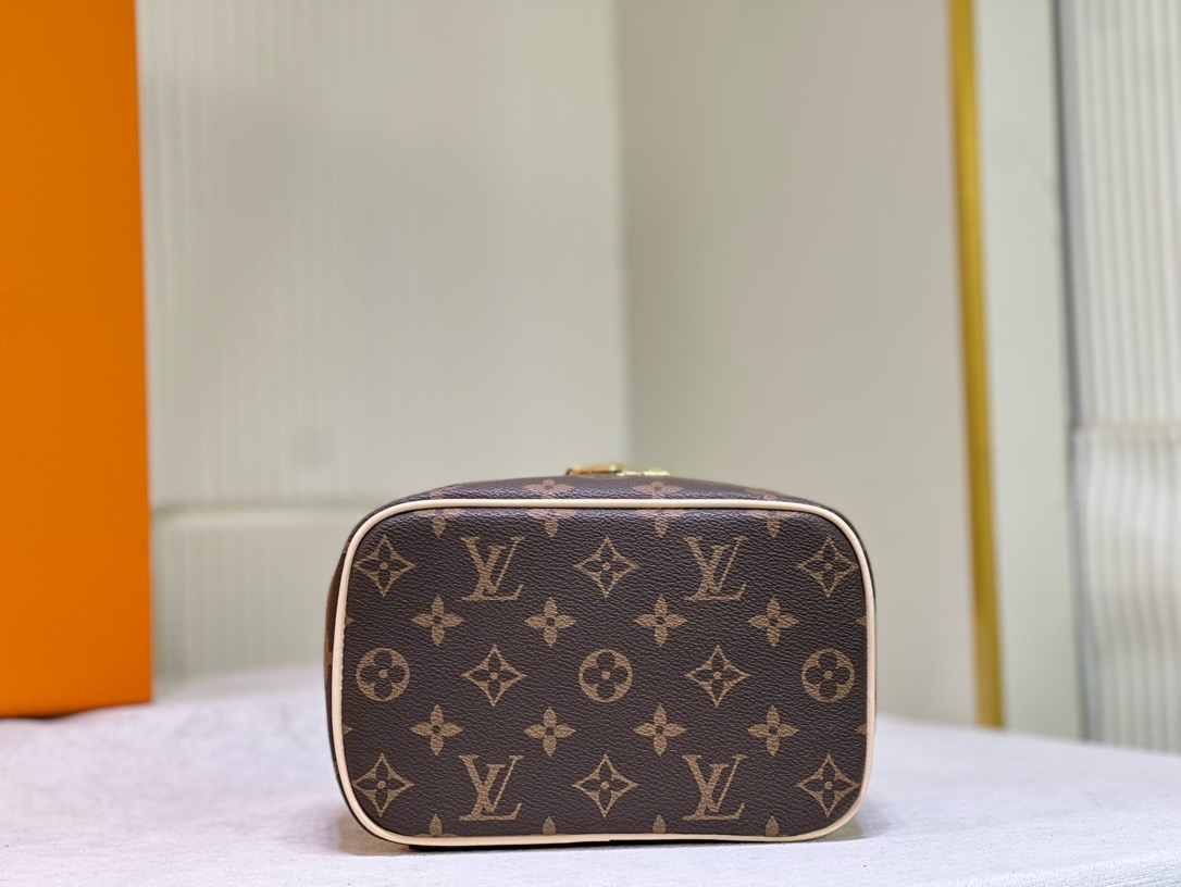 Louis Vuitton Monogram Nice Mini Brown - Bag
