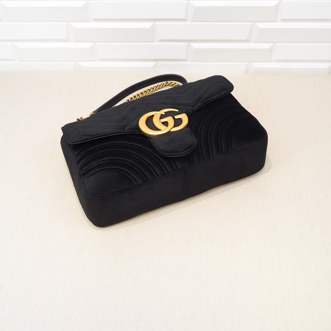 Gucci GG Marmont Shoulder Bag
