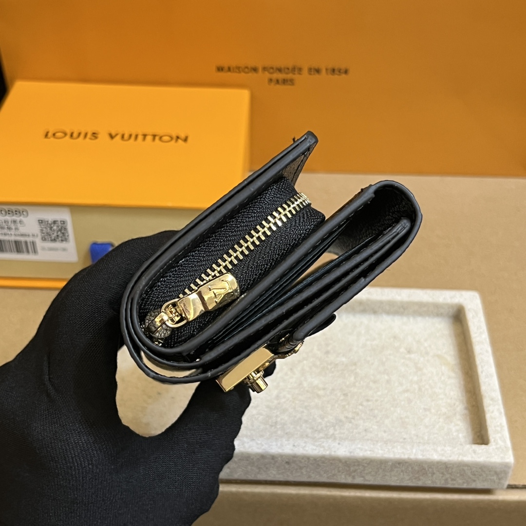 Louis Vuitton LV Métis Monogram Empreinte Wallet-Black Wallet