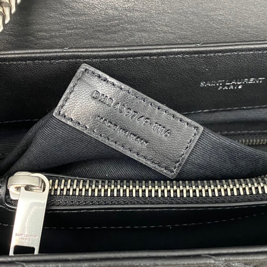 SAINT LAURENT Loulou medium quilted leather shoulder bag black - Bag