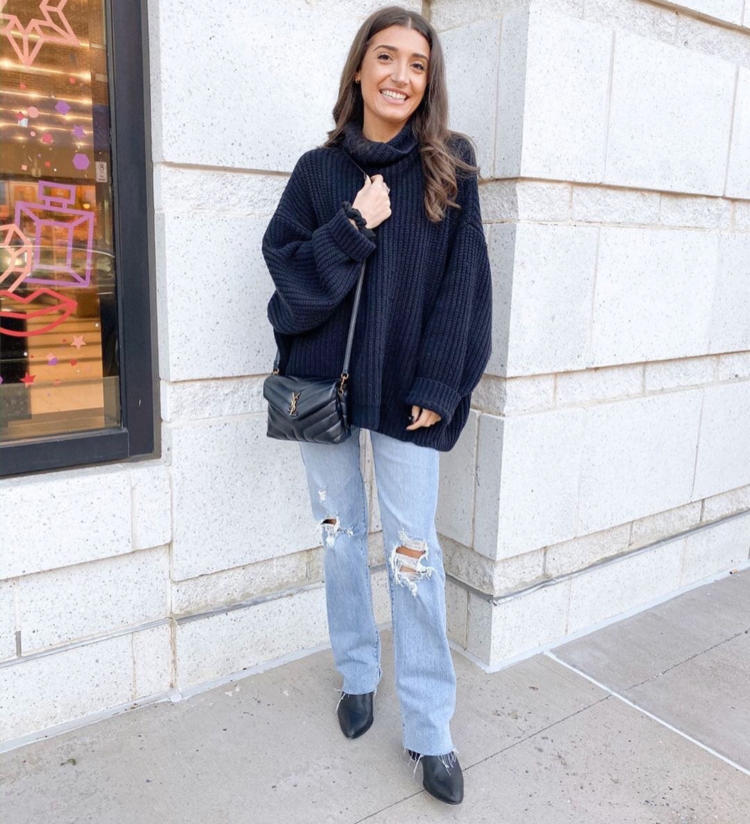 SAINT LAURENT Loulou Toy quilted leather shoulder bag black - Bag