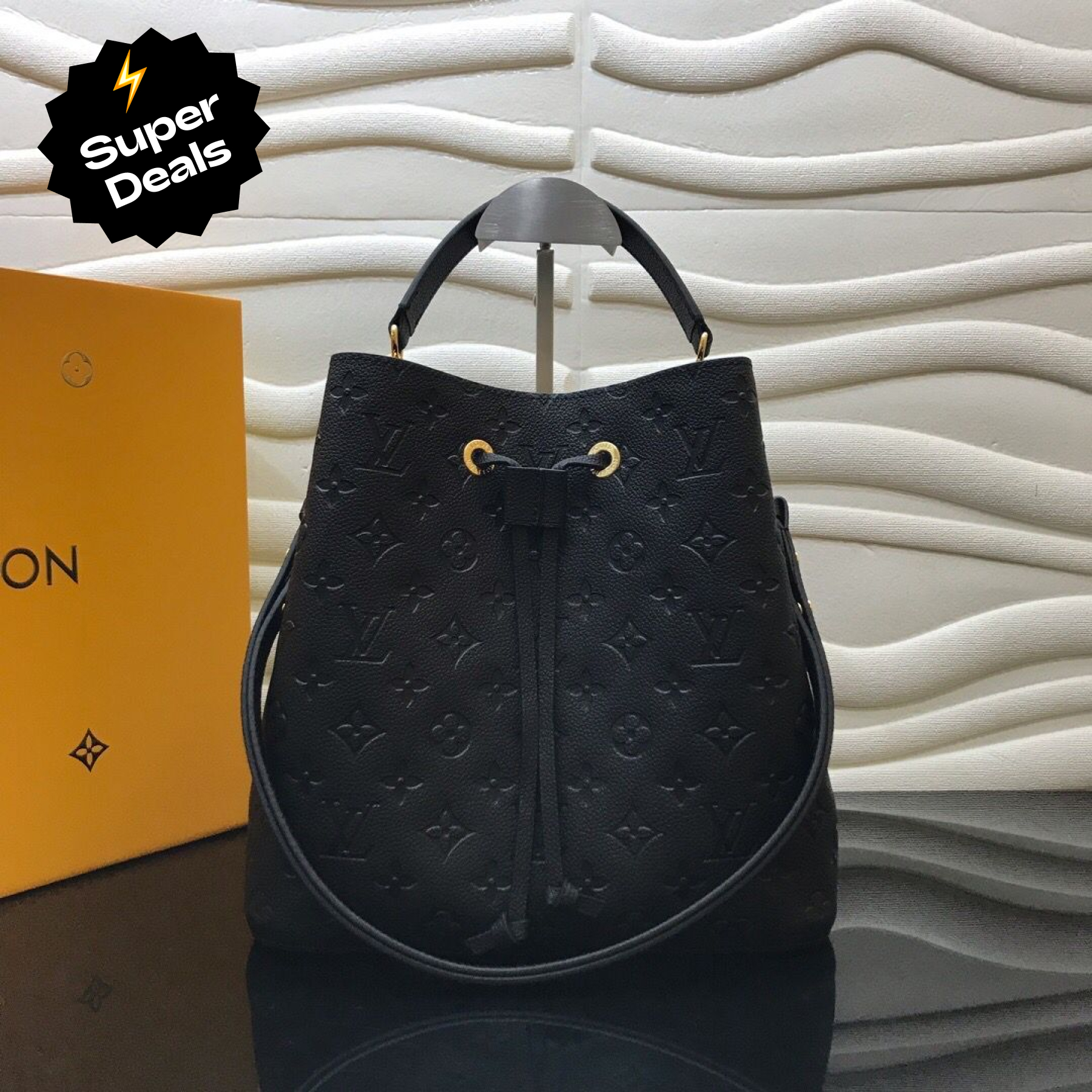 Louis Vuitton LV NeoNoe MM Bucket Bag