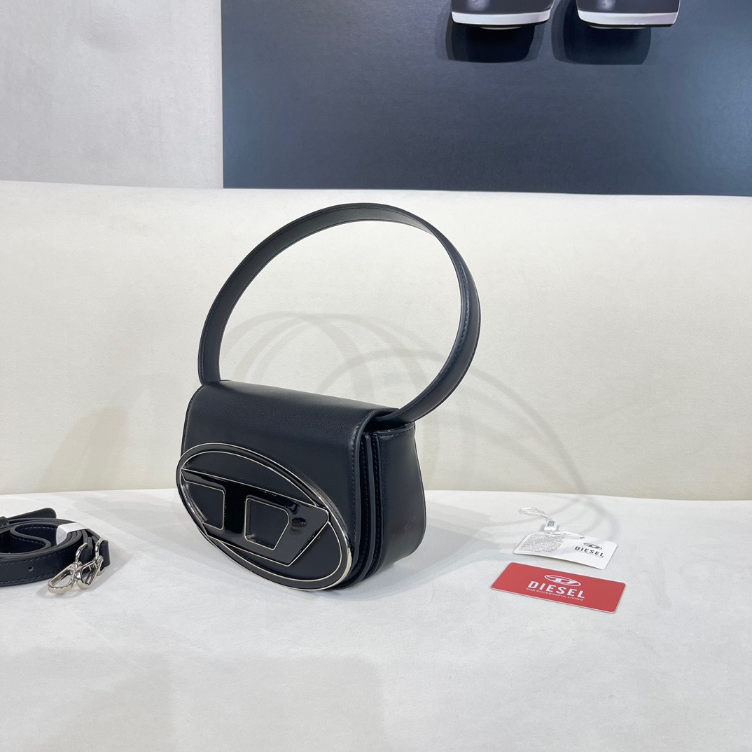 Diesel 1DR Shoulder Bag - Black - Bag