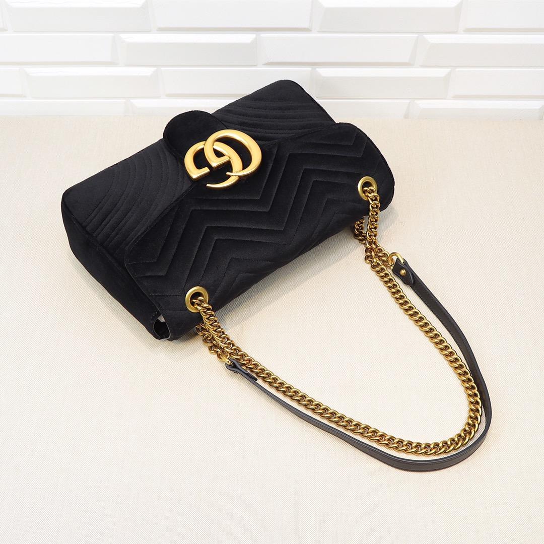 Gucci GG Marmont Shoulder Bag