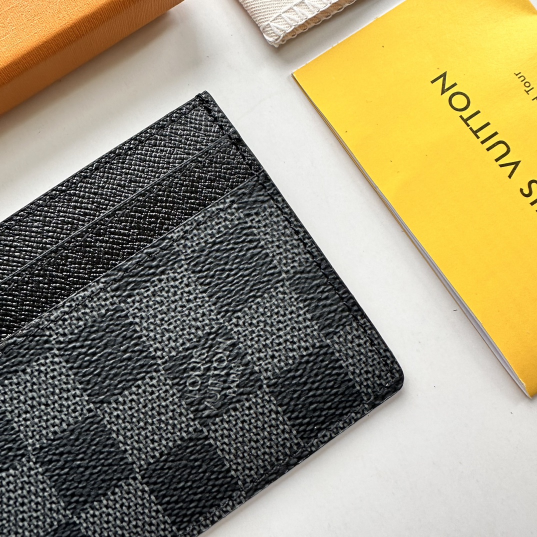 Louis Vuitton Neo Porte Cartes Black Wallet ﻿