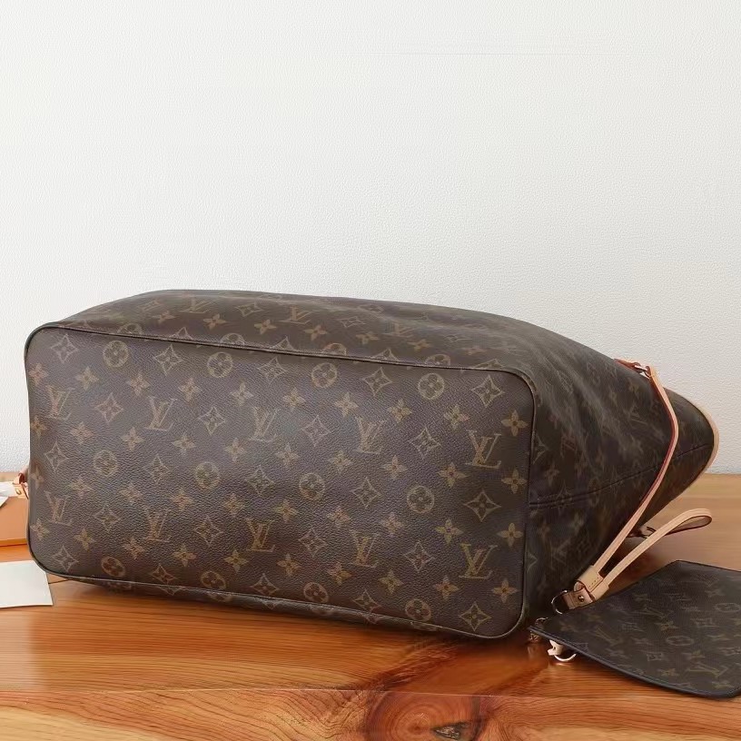 Louis Vuitton Neverfull GM Classic Bag