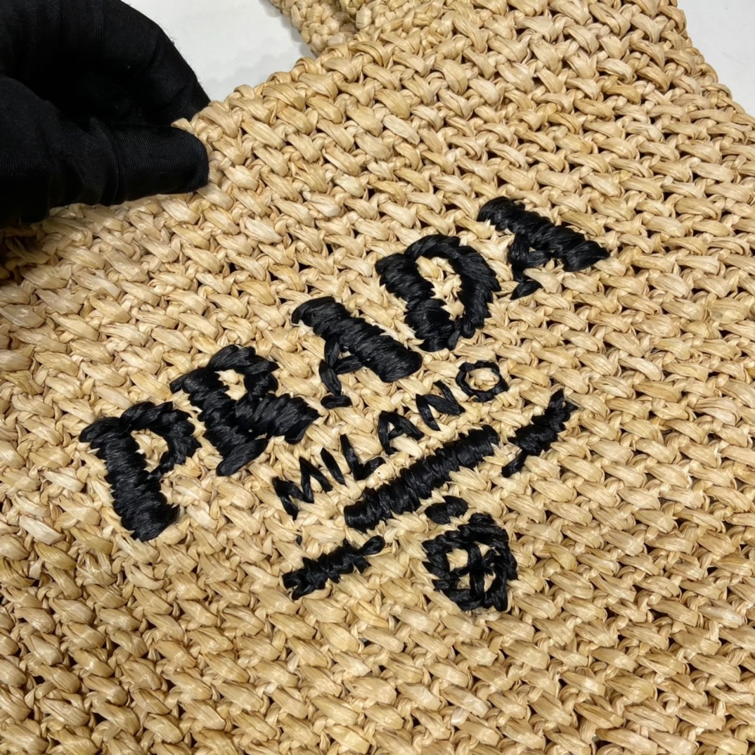 Prada Crochet tote bag Raffia Small bag