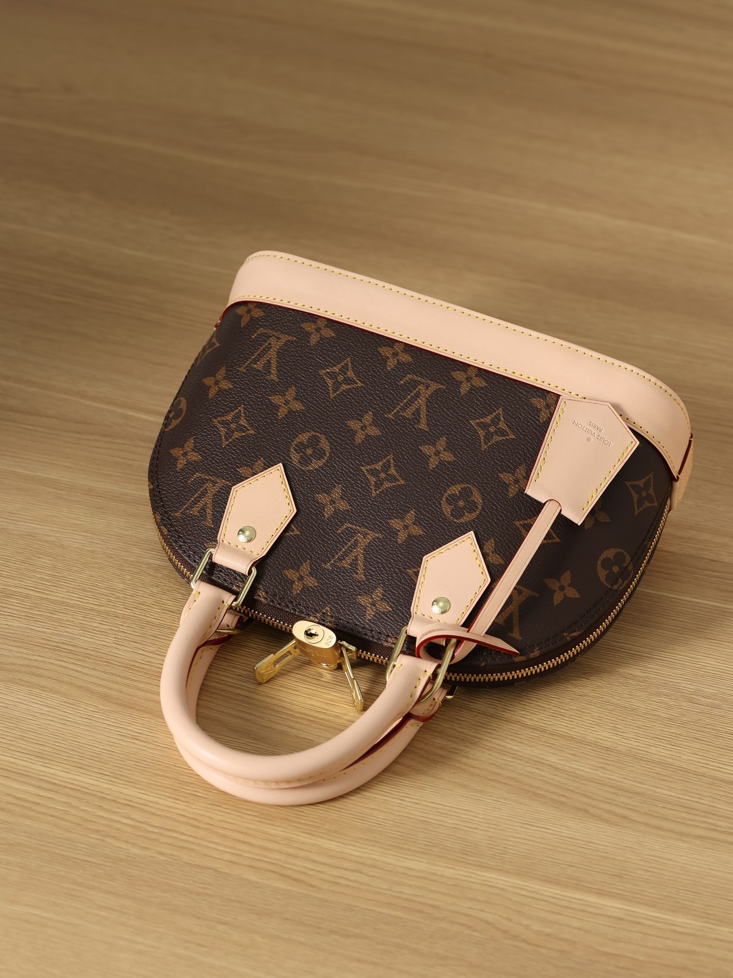Louis Vuitton Alma BB 2way bag Monogram Canvas - Bag