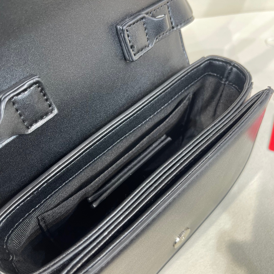 Diesel 1DR Shoulder Bag - Black - Bag