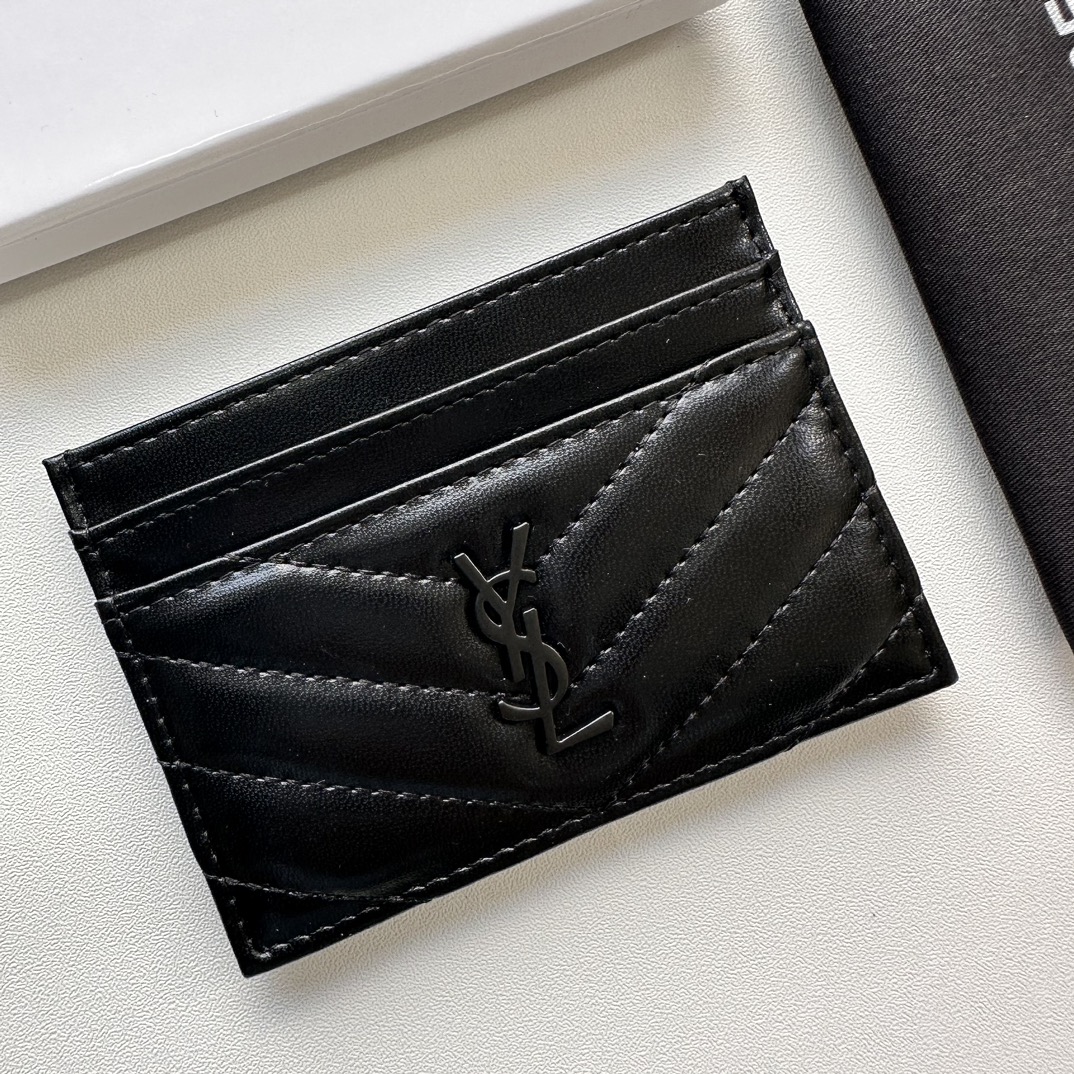 Saint Laurent CASSANDRE MATELASSÉ card case in lambskin -Black Wallet