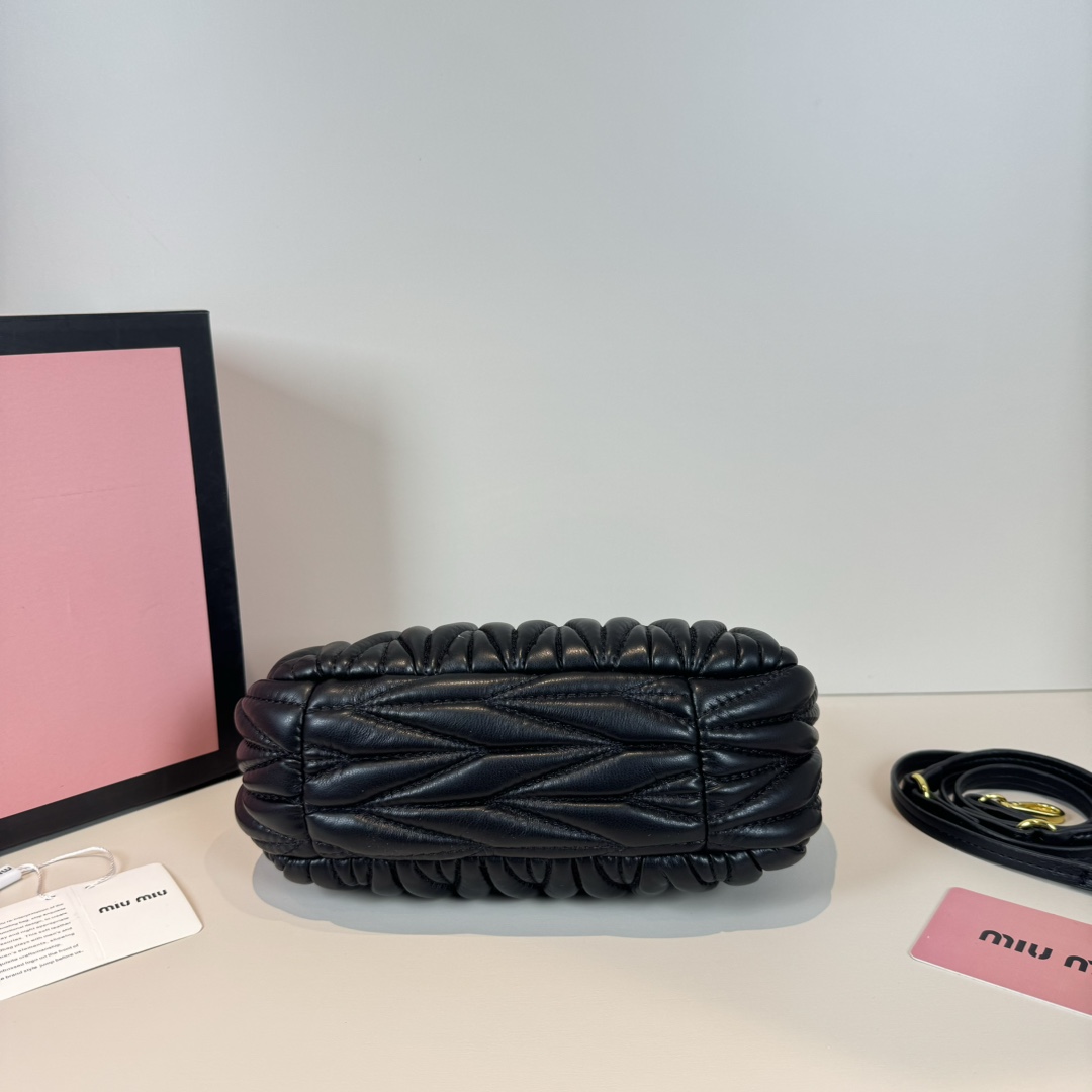 Miu Miu Wander matelassé nappa leather hobo bag handbag - Bag