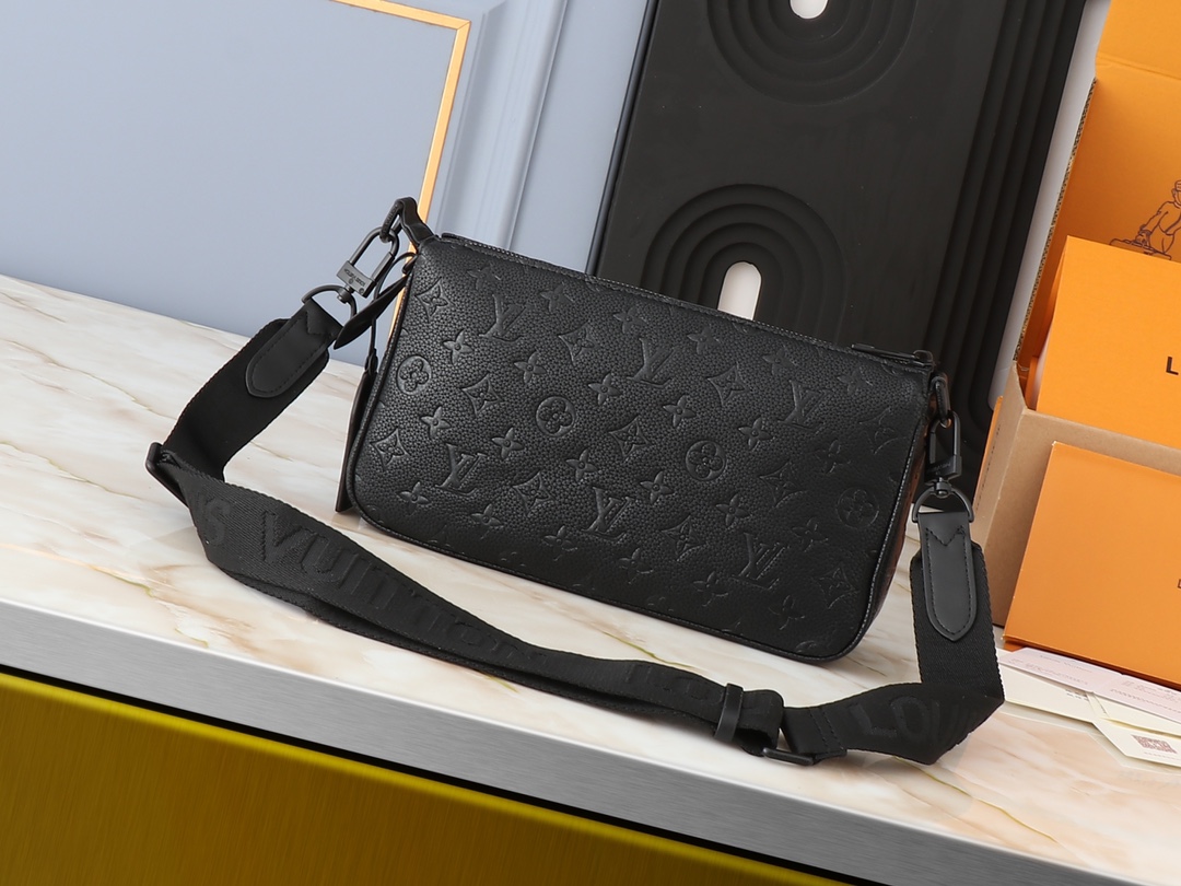 Louis Vuitton Pochette Accessoire XL Dark Black - Bag