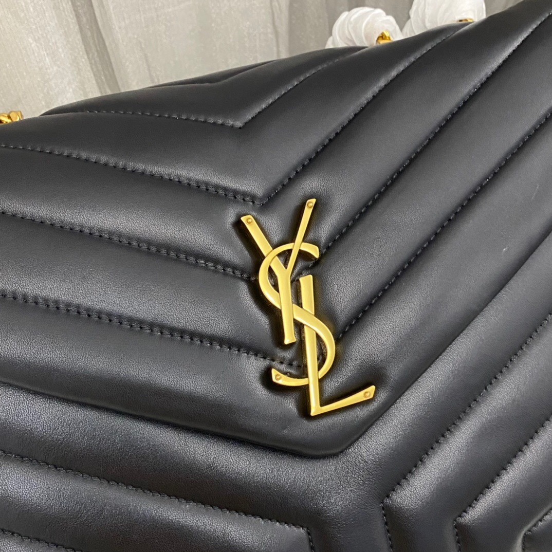 SAINT LAURENT Loulou medium quilted leather shoulder bag black - Bag