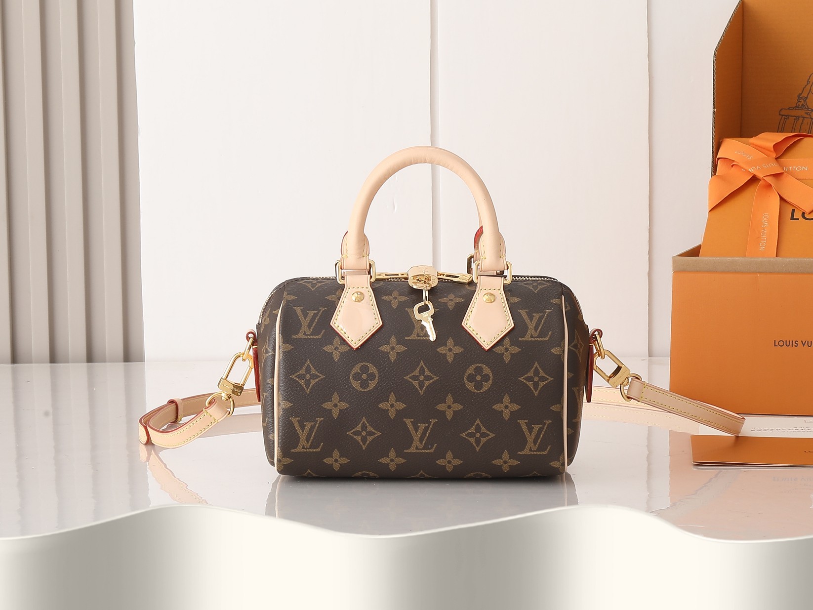 Louis Vuitton Speedy Bandoulière 20/25/30/35 - Bag