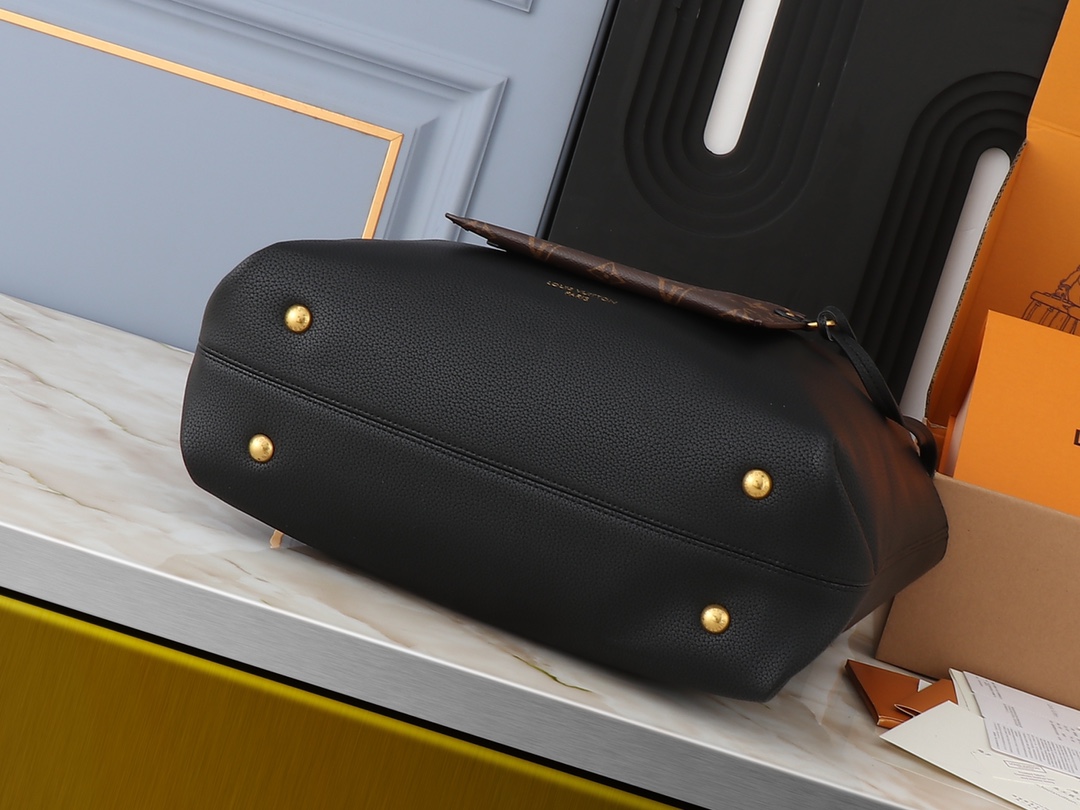 Louis Vuitton Low Key Cabas MM Black - Bag