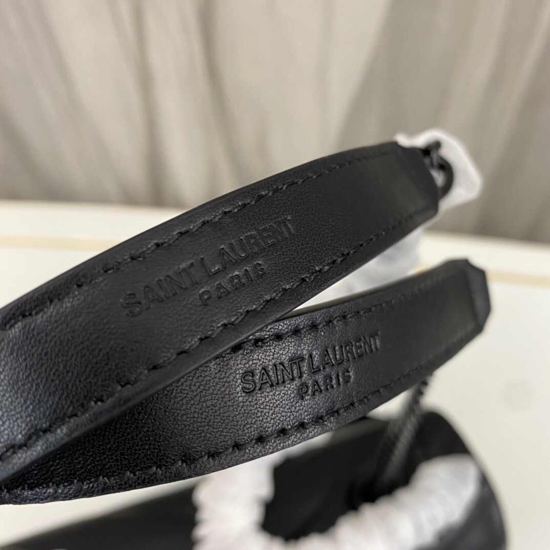 SAINT LAURENT Loulou Small Quilted Leather Shoulder Bag Black - Bag