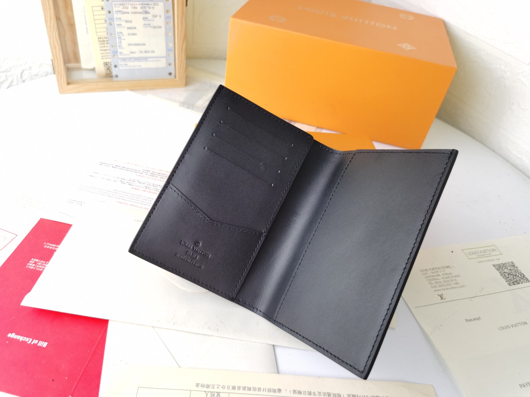 Louis Vuitton Taurillon Shadow Pocket Organizer Wallets - Wallet