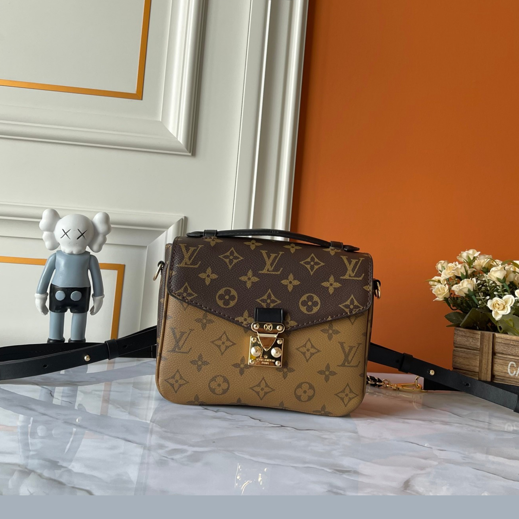 Louis Vuitton Pochette Métis Handbag - Old Flower Brown Bag